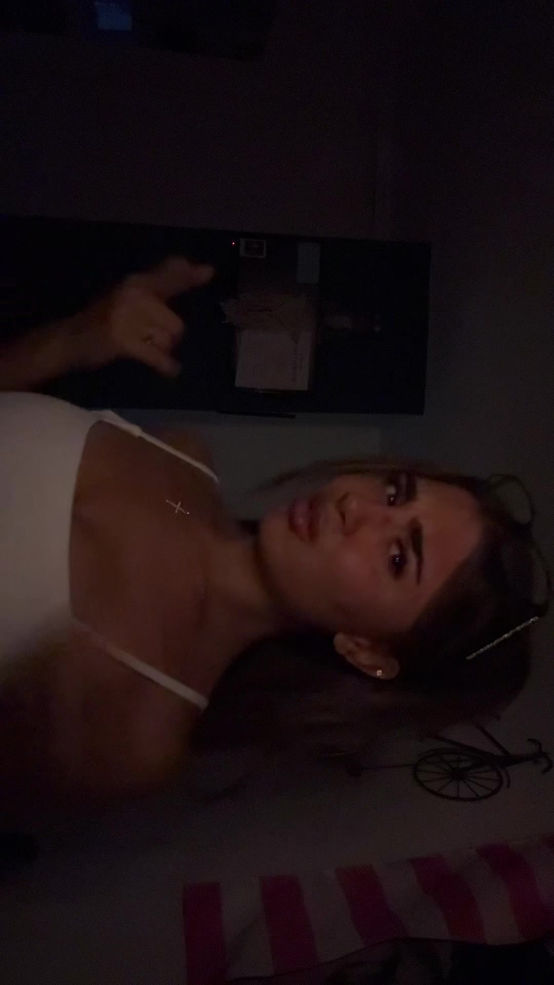 @teehee