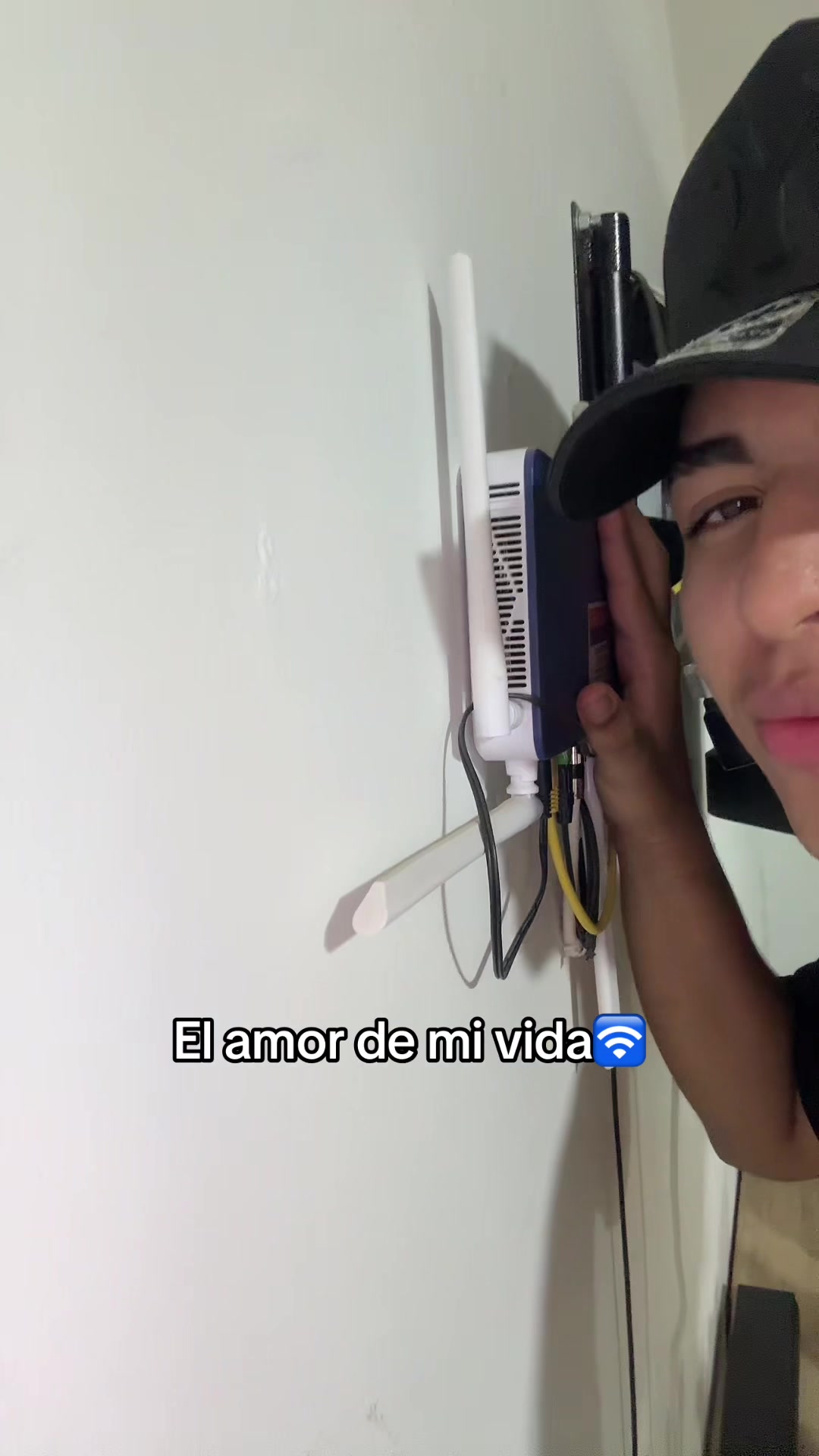 @Millán