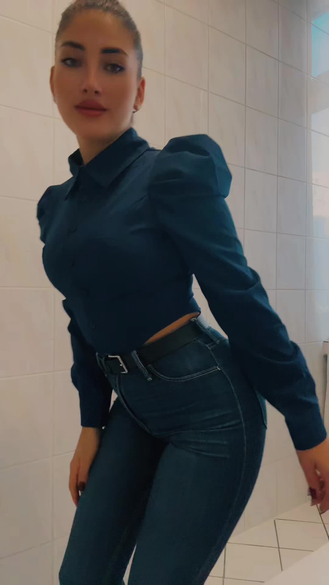 @Alexandra Panaite