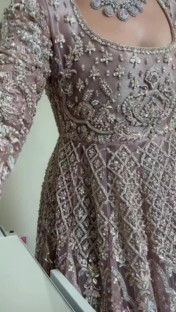 @Mahekky3