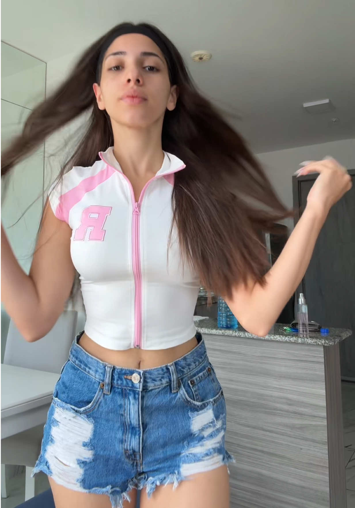 @elenagaleandro