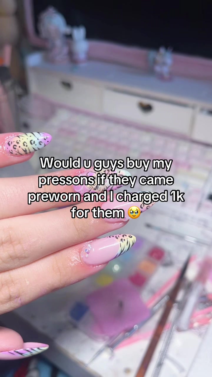 @⁎ ˚🦄ೃ࿔₊