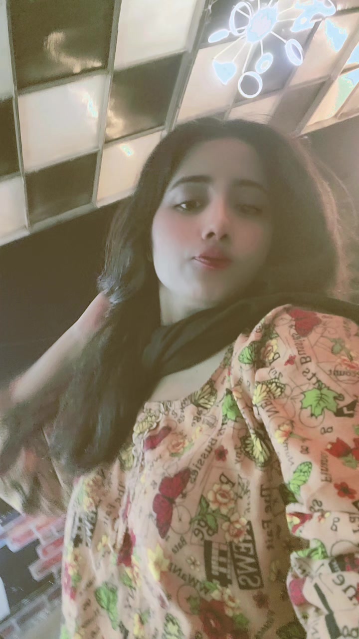 @AMMARA MALIK💕💅