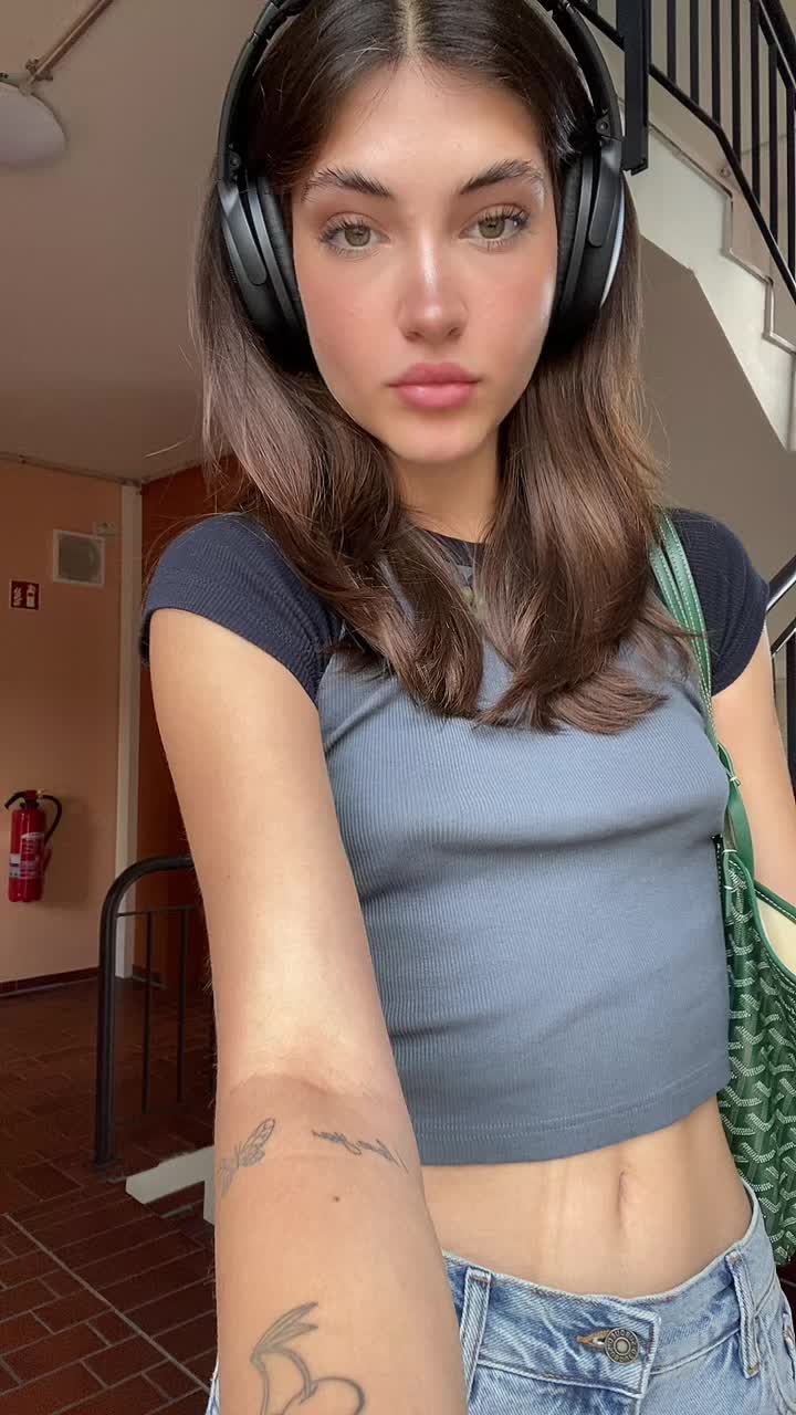 @LaraDmrcglu
