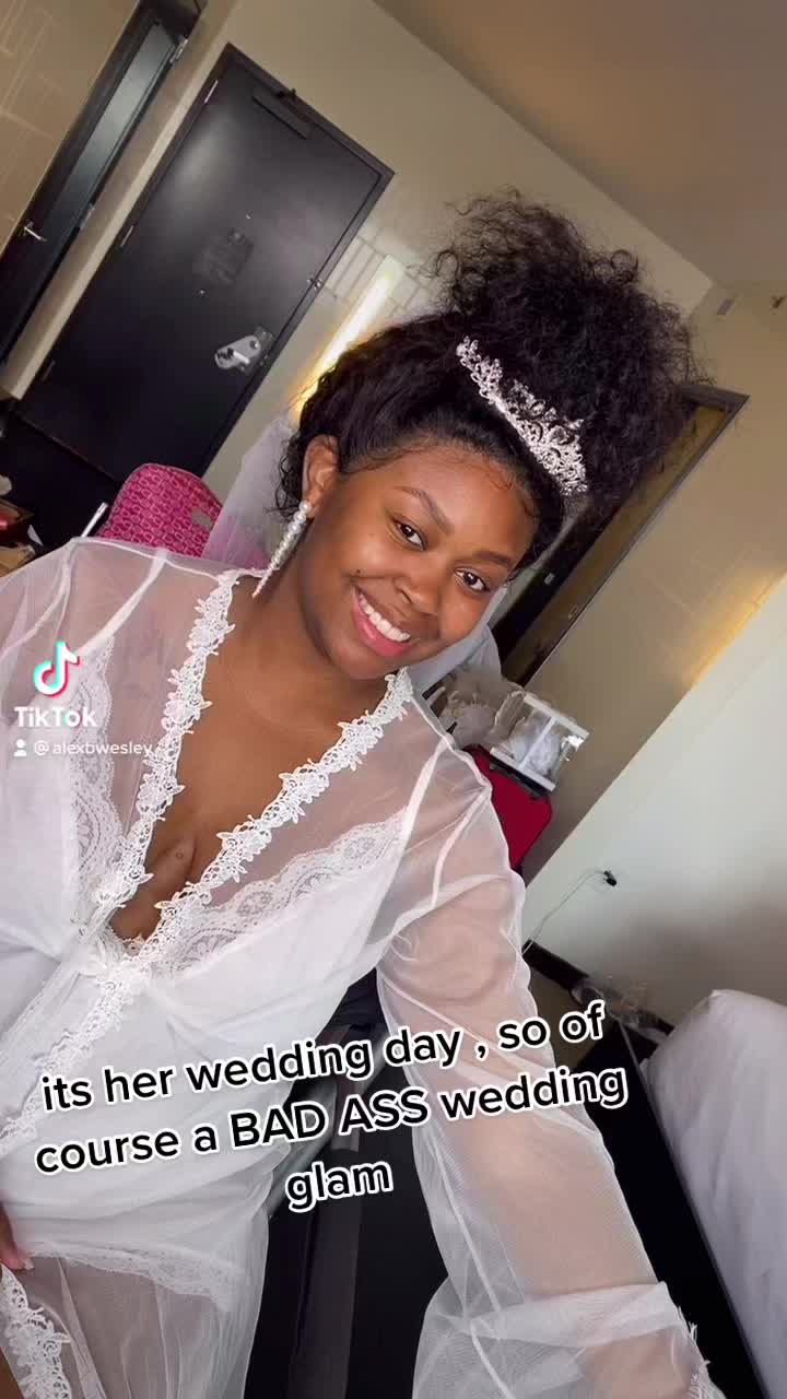 @AlexTheMUA
