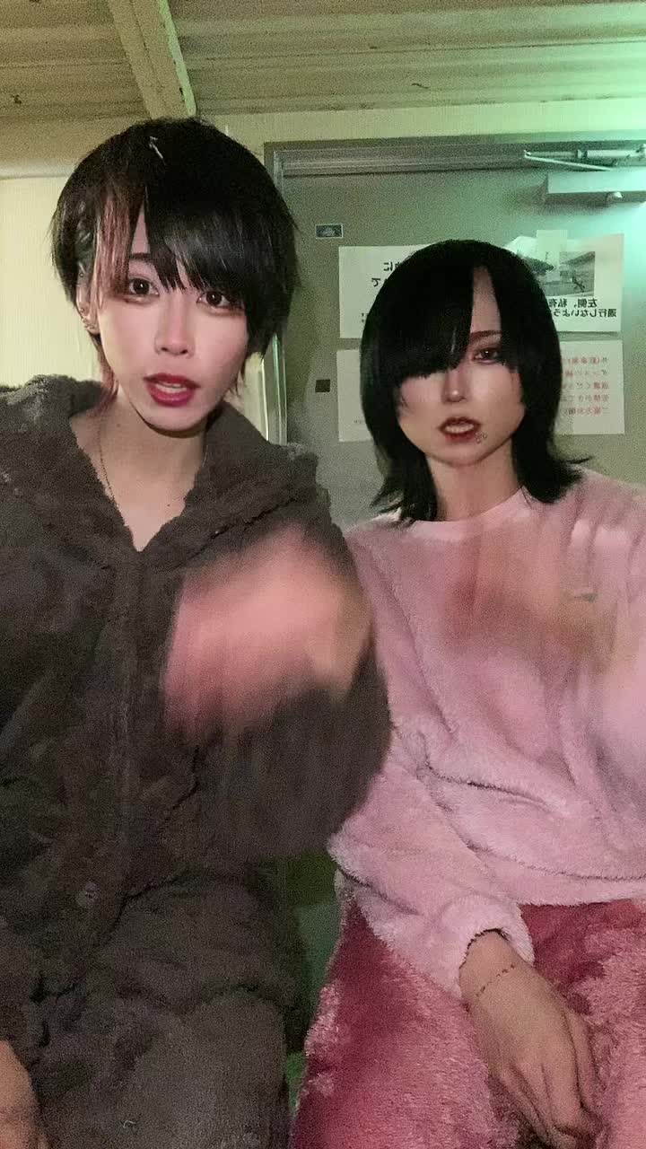 @とーま