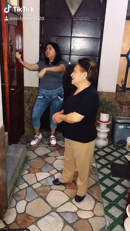 @👩🏽Mila y Mari👵🏼