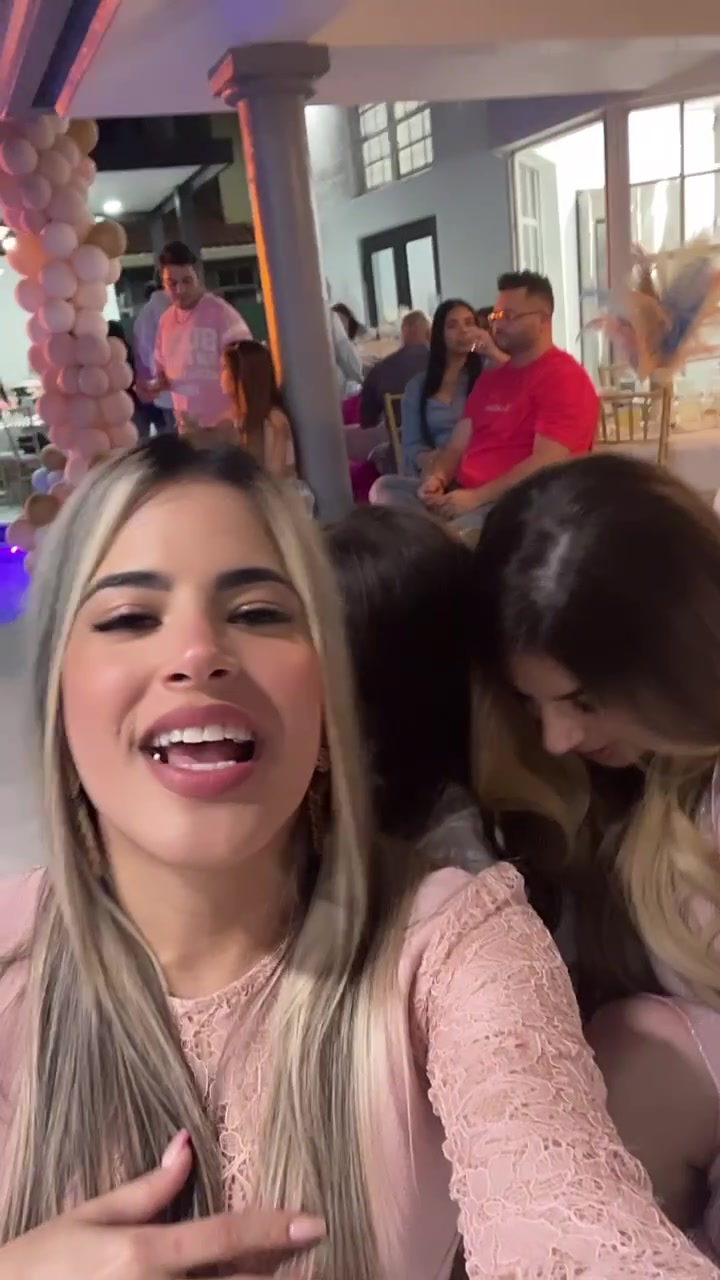 @✨Daniela Pinero✨