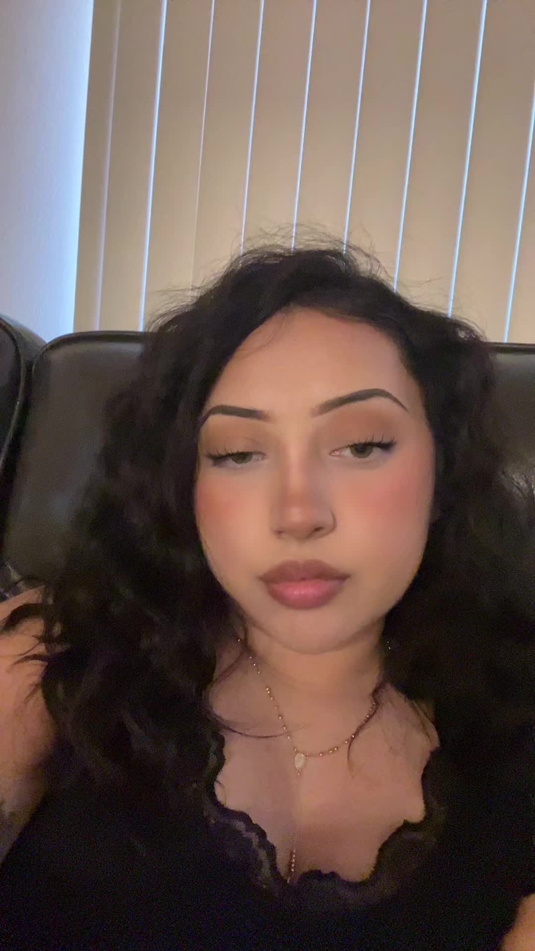 @𝓂𝑒𝓁𝓈 𝓃𝑜𝑒𝓂𝒾