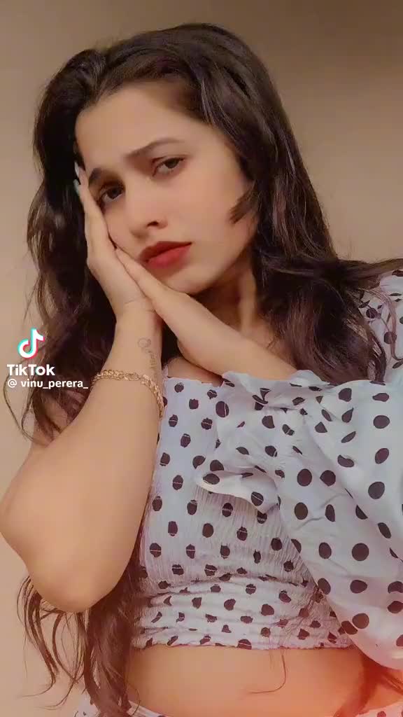 @Rishaa_