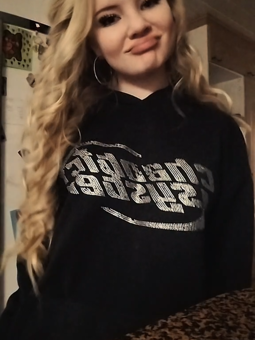 @Isabella