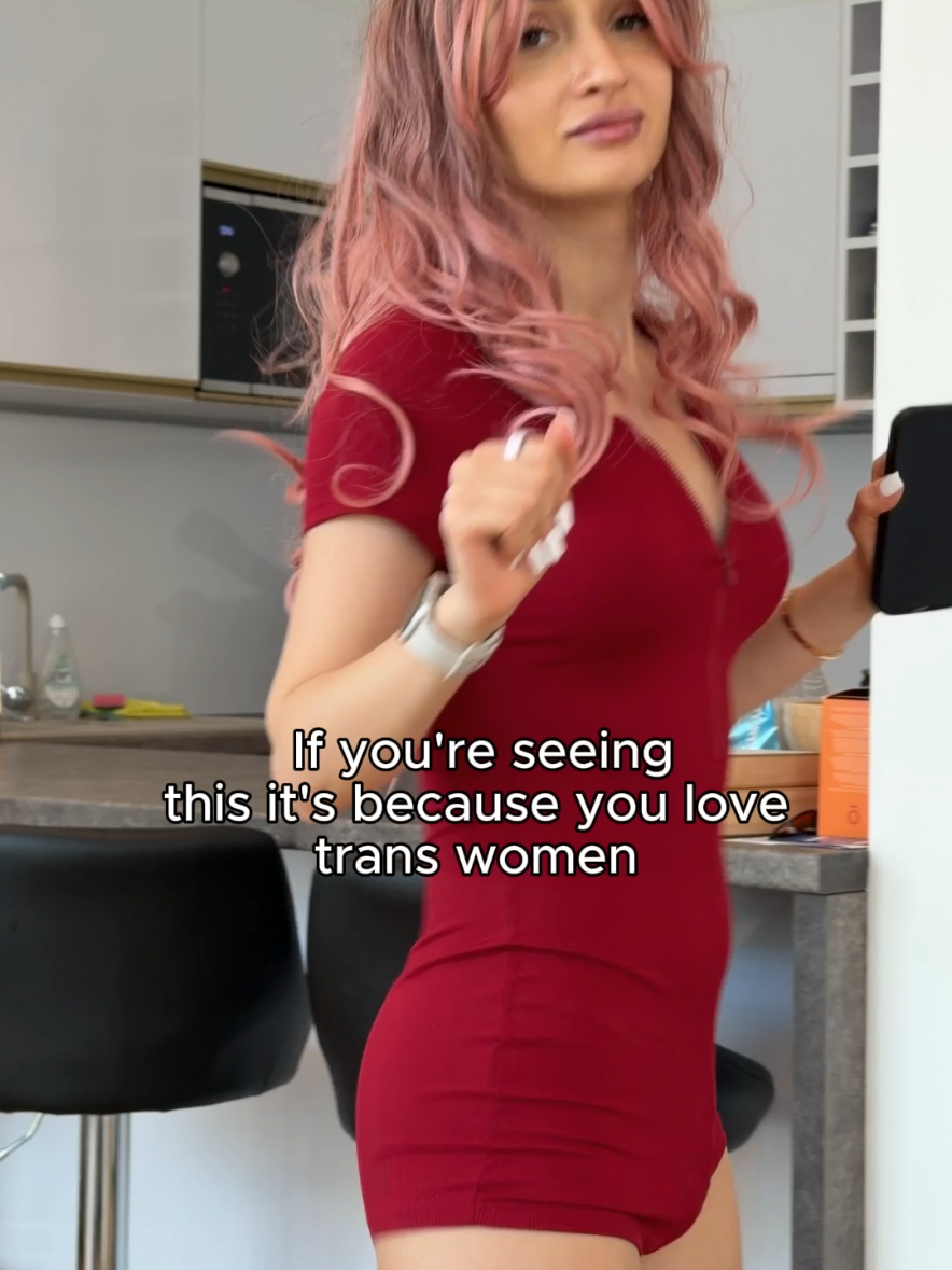 @tinykiracutiee