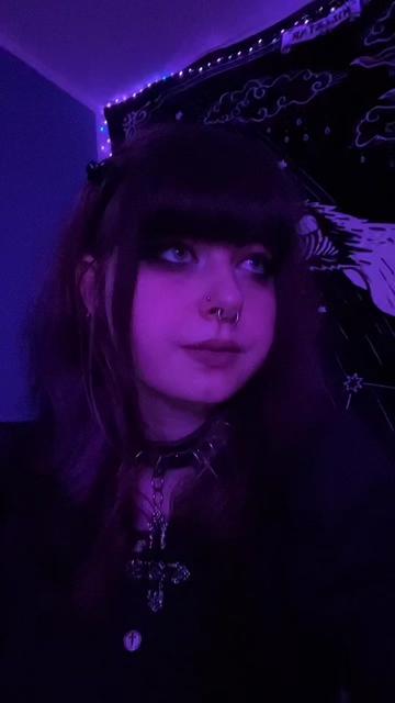 @x Crybebi
