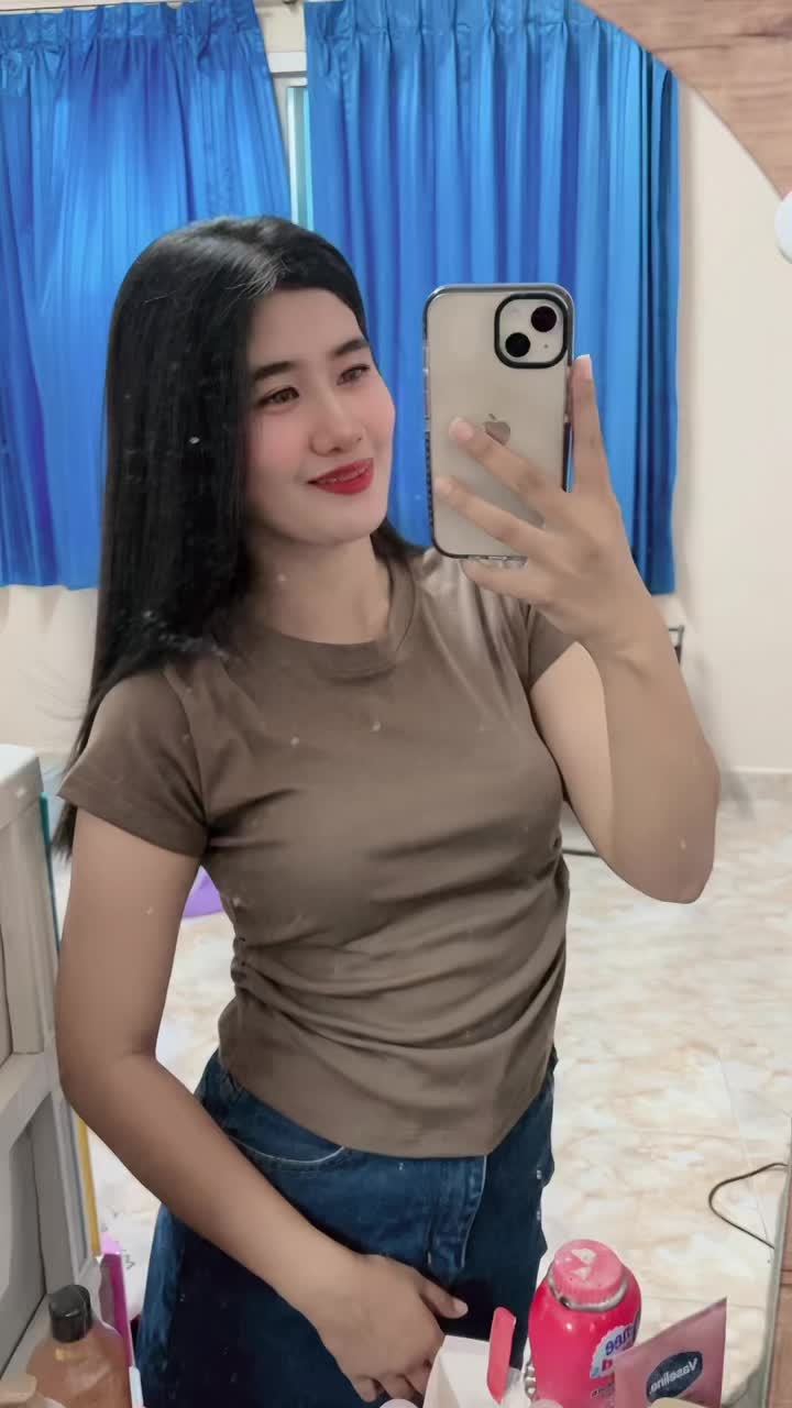 @ลูกน้ำ เหนียง.🧸🫧