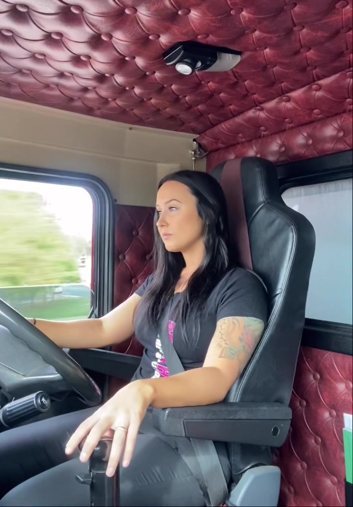 @Bianca Clark - ClarkHaul