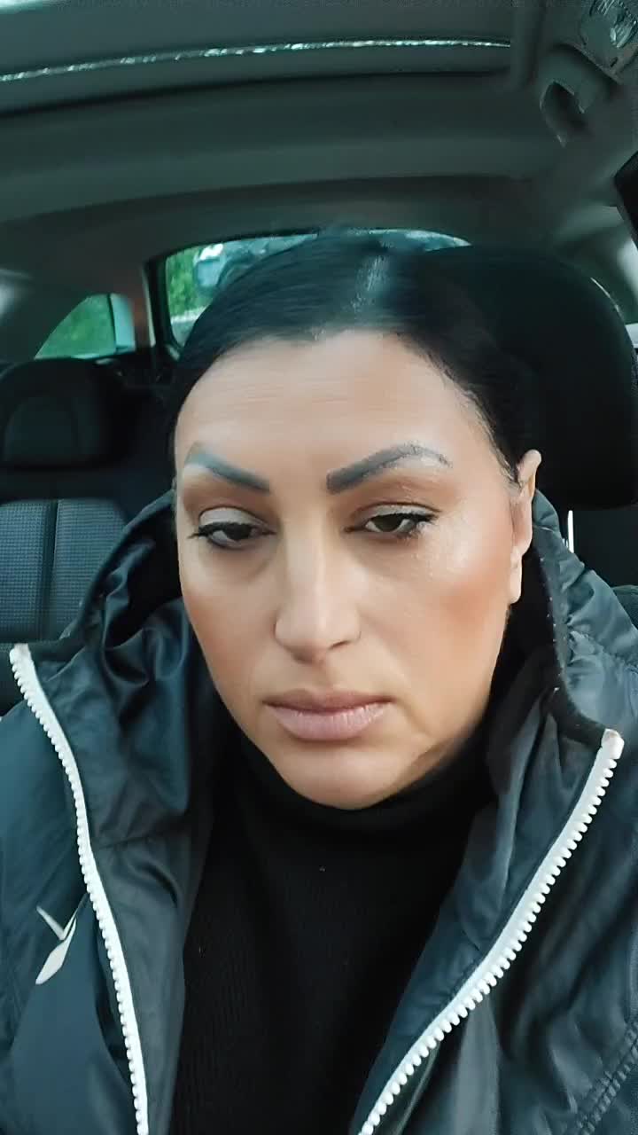 @Elisaaaaa