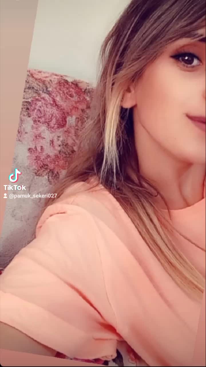 @Azraa 🌼💜❤️