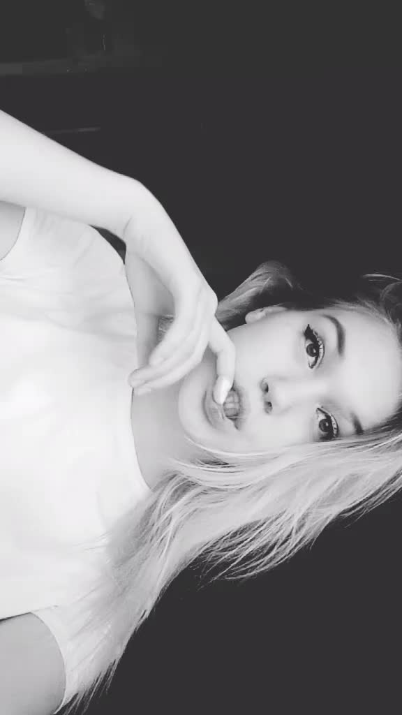 @🕷️🕸️...🕸️🕷️