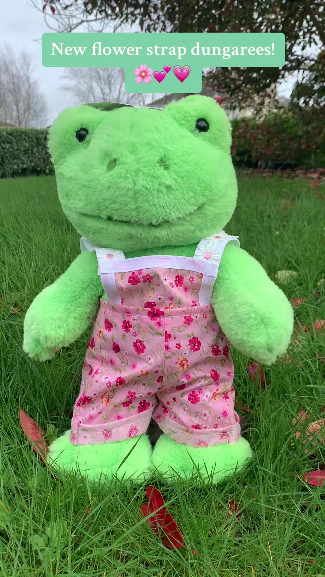 @Strawberry_frog_boutique