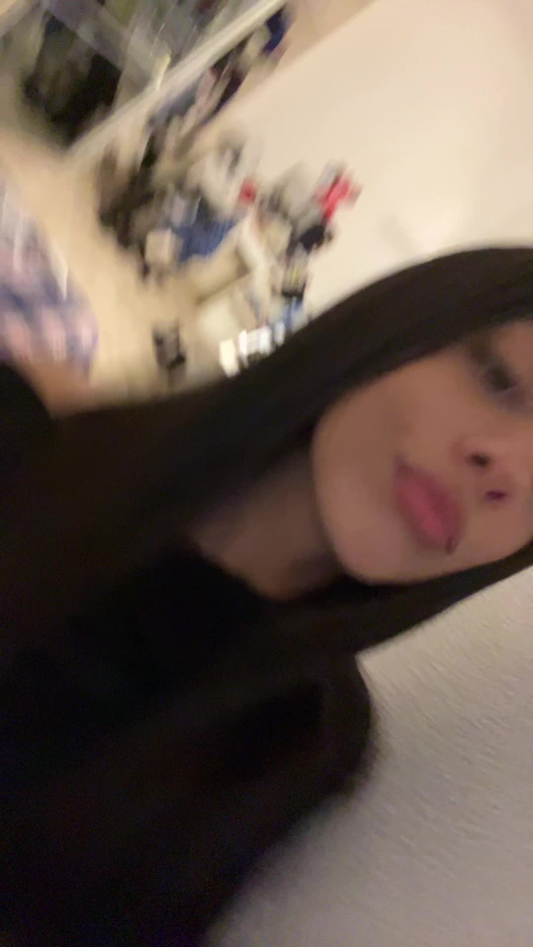 @andrea