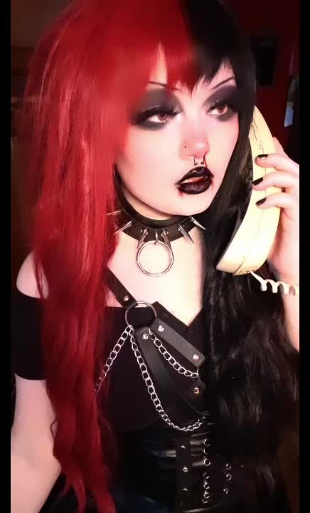 @Graveyardbabe1031
