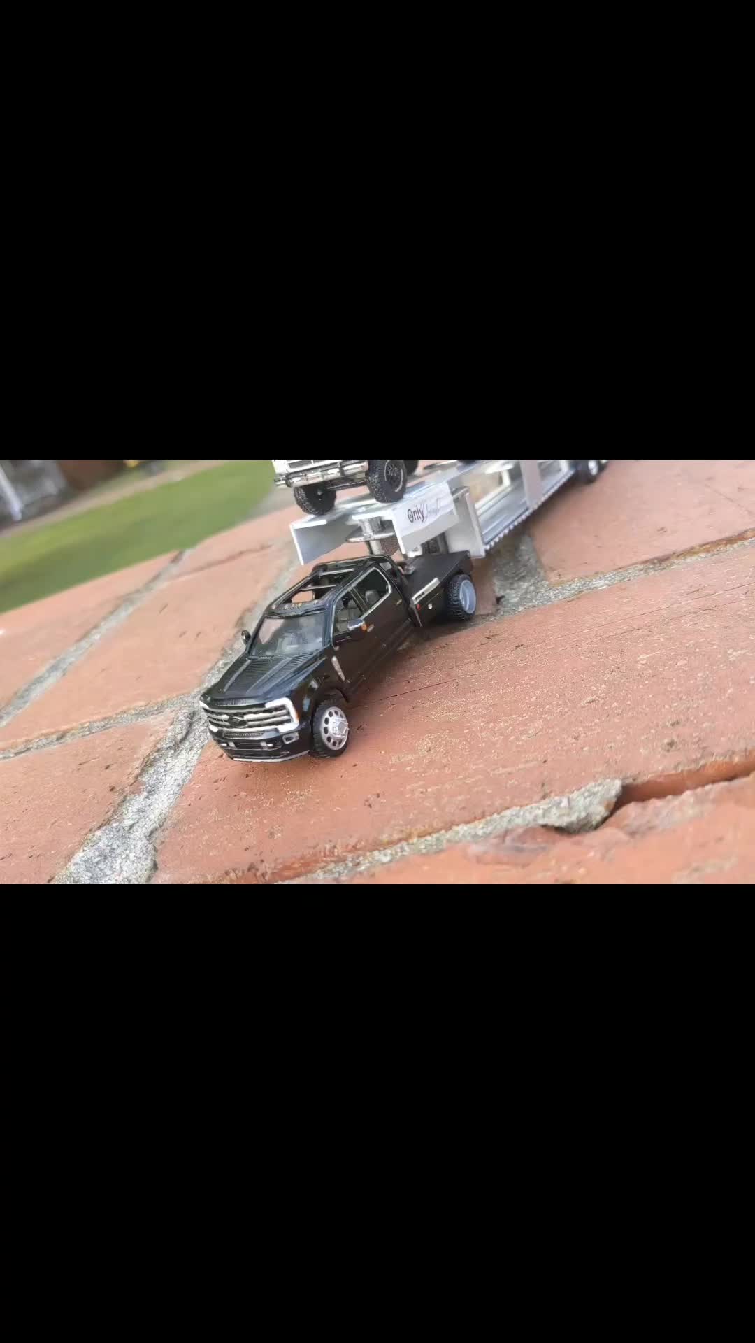@OnlyDiecast