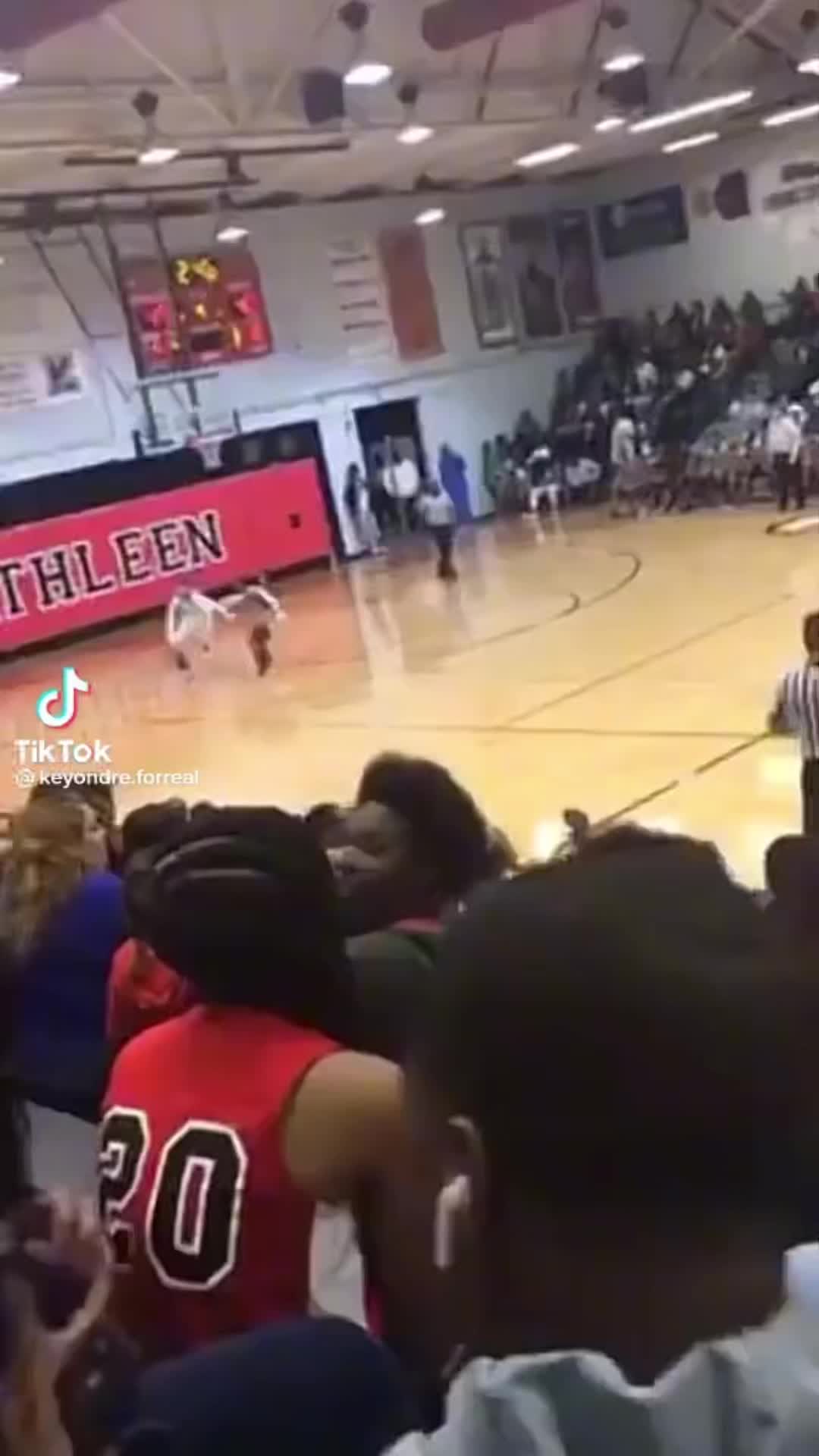 @thatsnot_Derrion