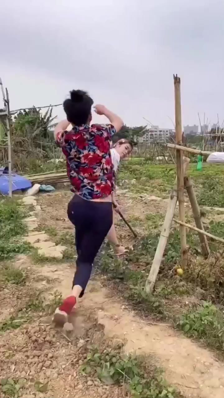 @3