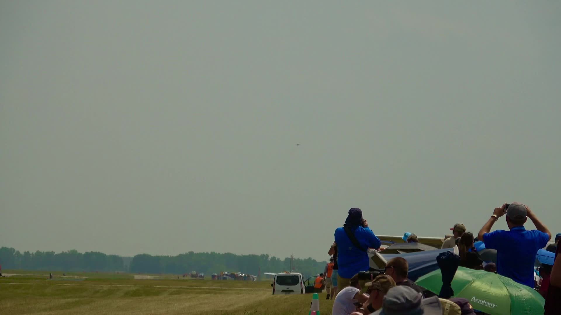 @🛩️