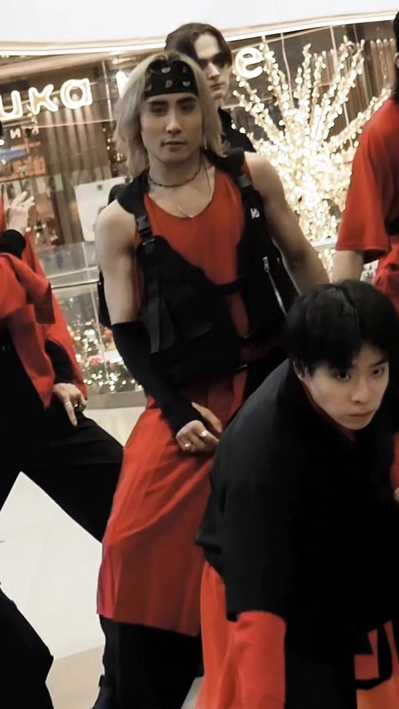 @Mon_Star Cover Dance Team