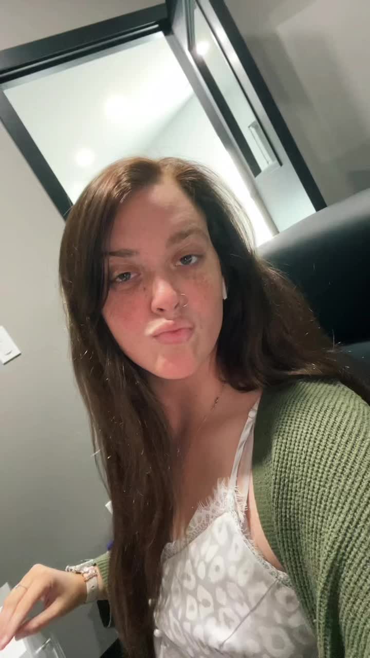 @Kayla lynn 🦋