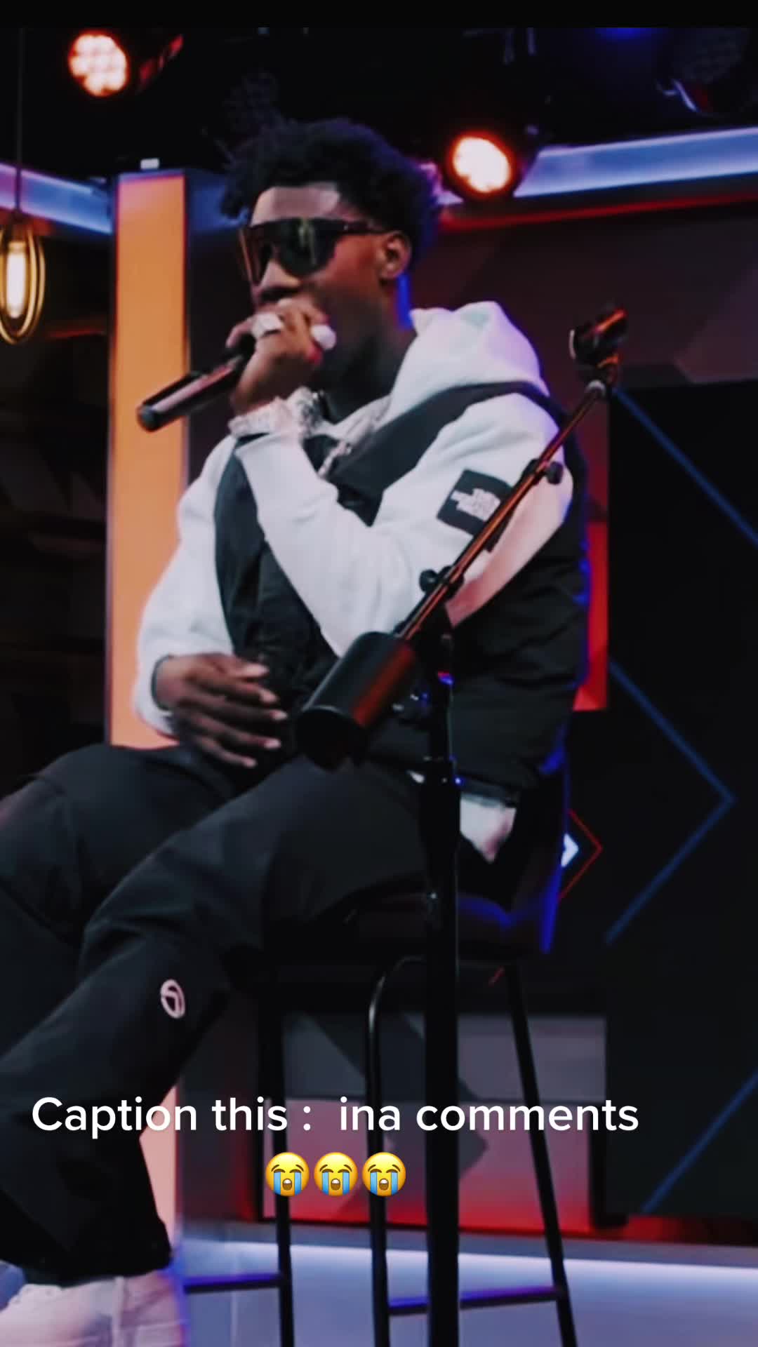 @2Rare CLIPZ