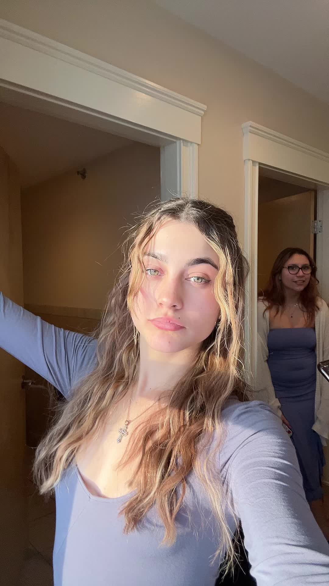 @😋
