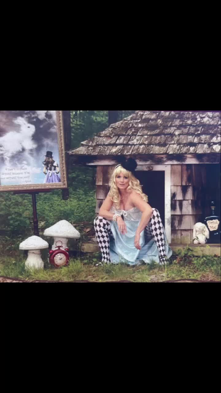 @_deborahmonk
