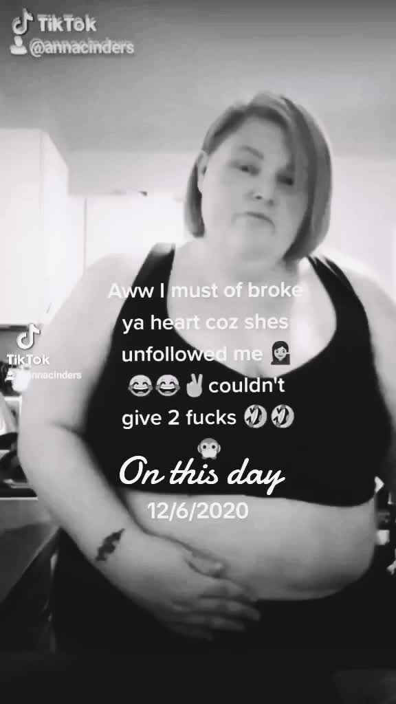 @😜 savage Queen 👑