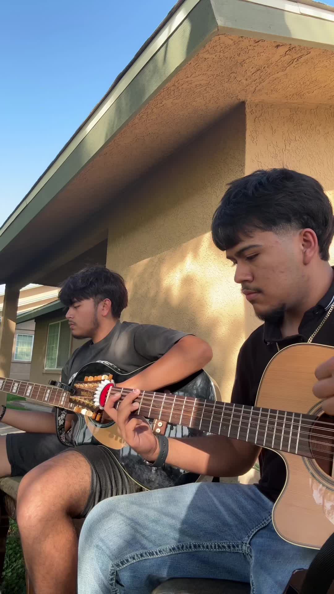 @Christian🎸