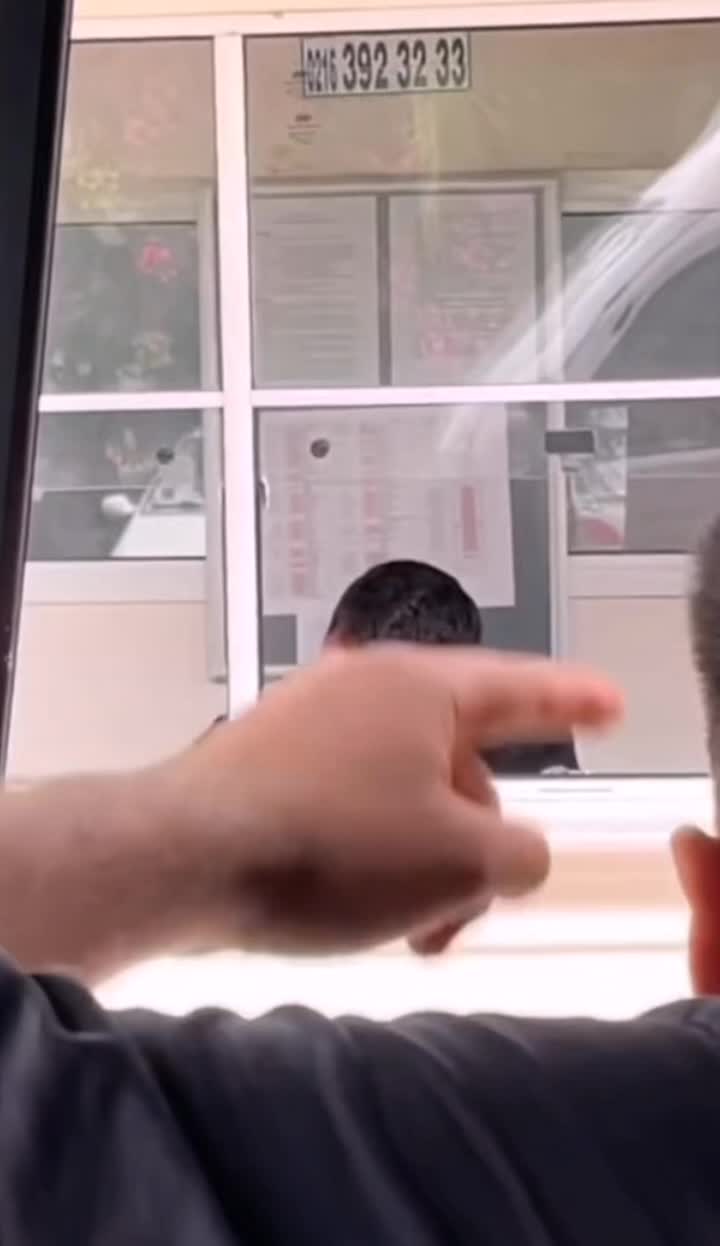 @Даник