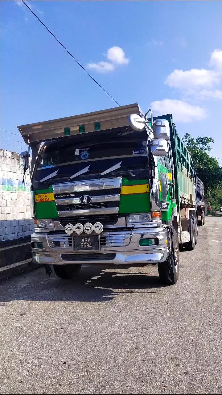 @Ijaat PonPom 🇲🇾