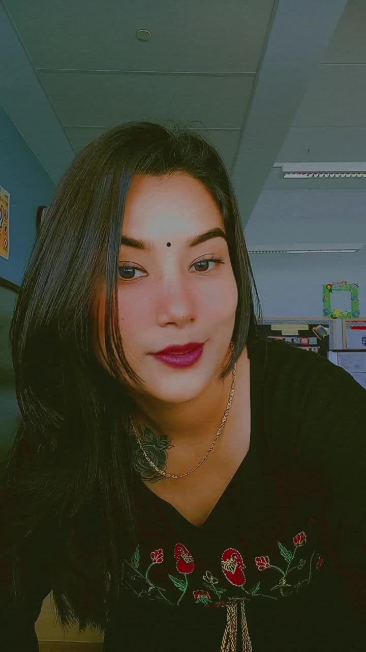 @N E H A ๐ฆ