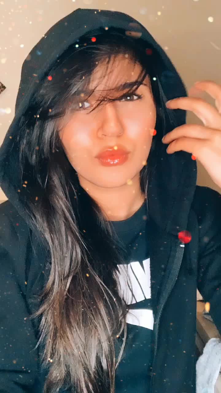 @Yara Ben