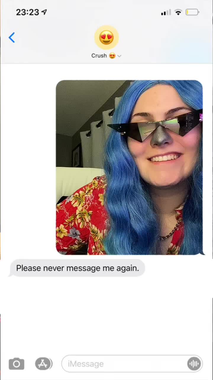 @Shayna 💙🤡💙