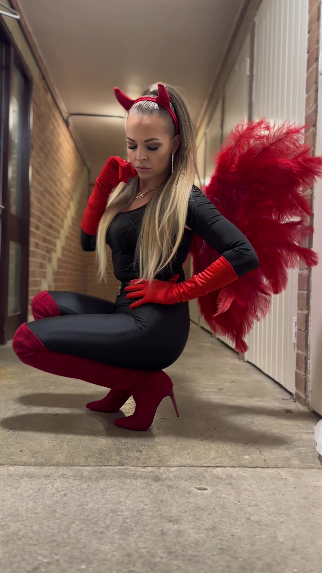 @Virtualna Diva