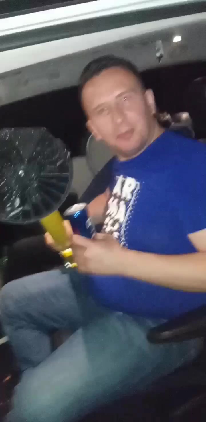 @SebreezyXD