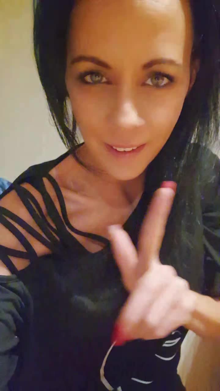 @ClaireA