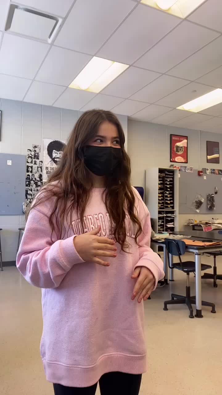 @Bella