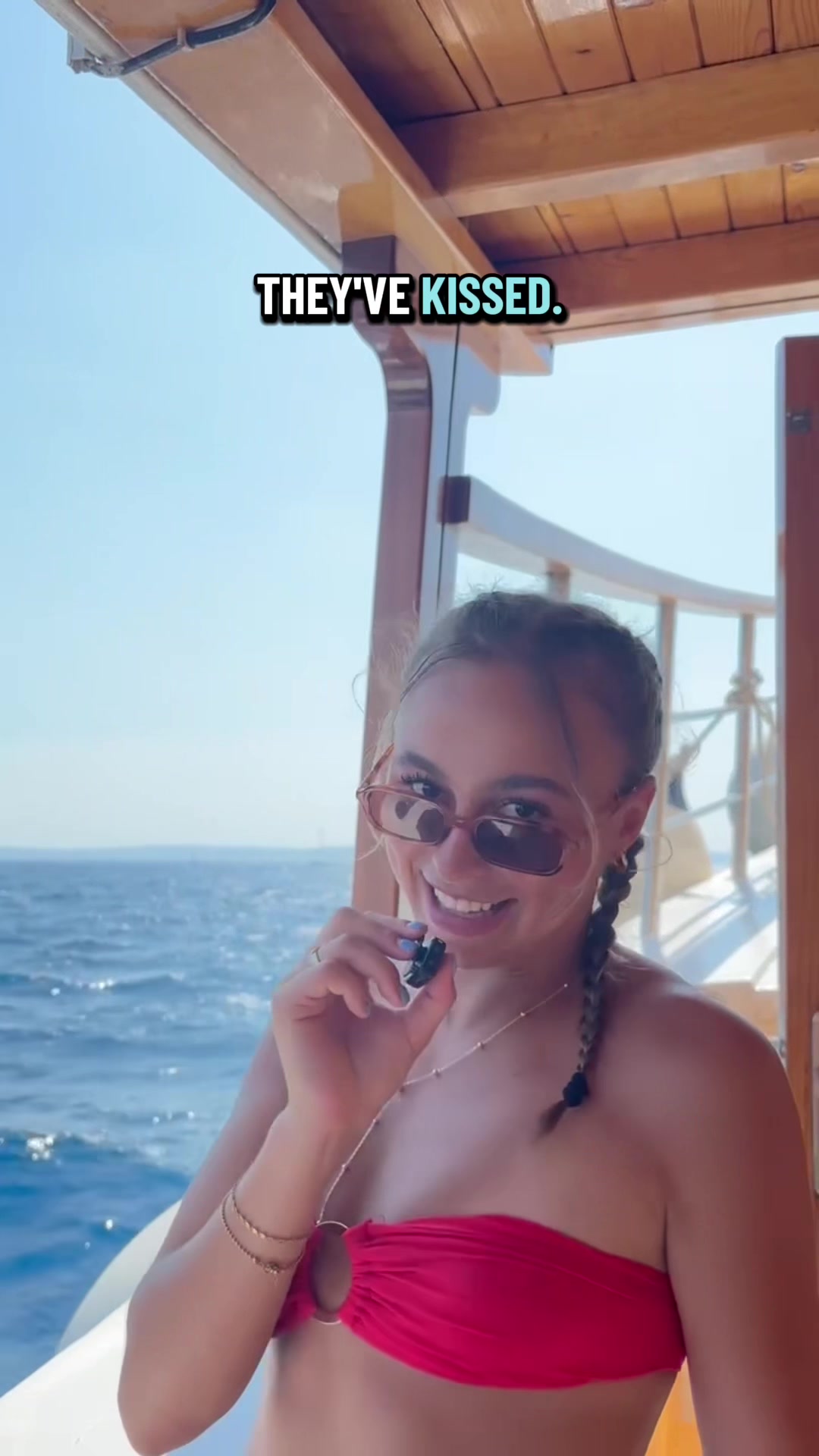 @Out To Sea - Split Boat Party