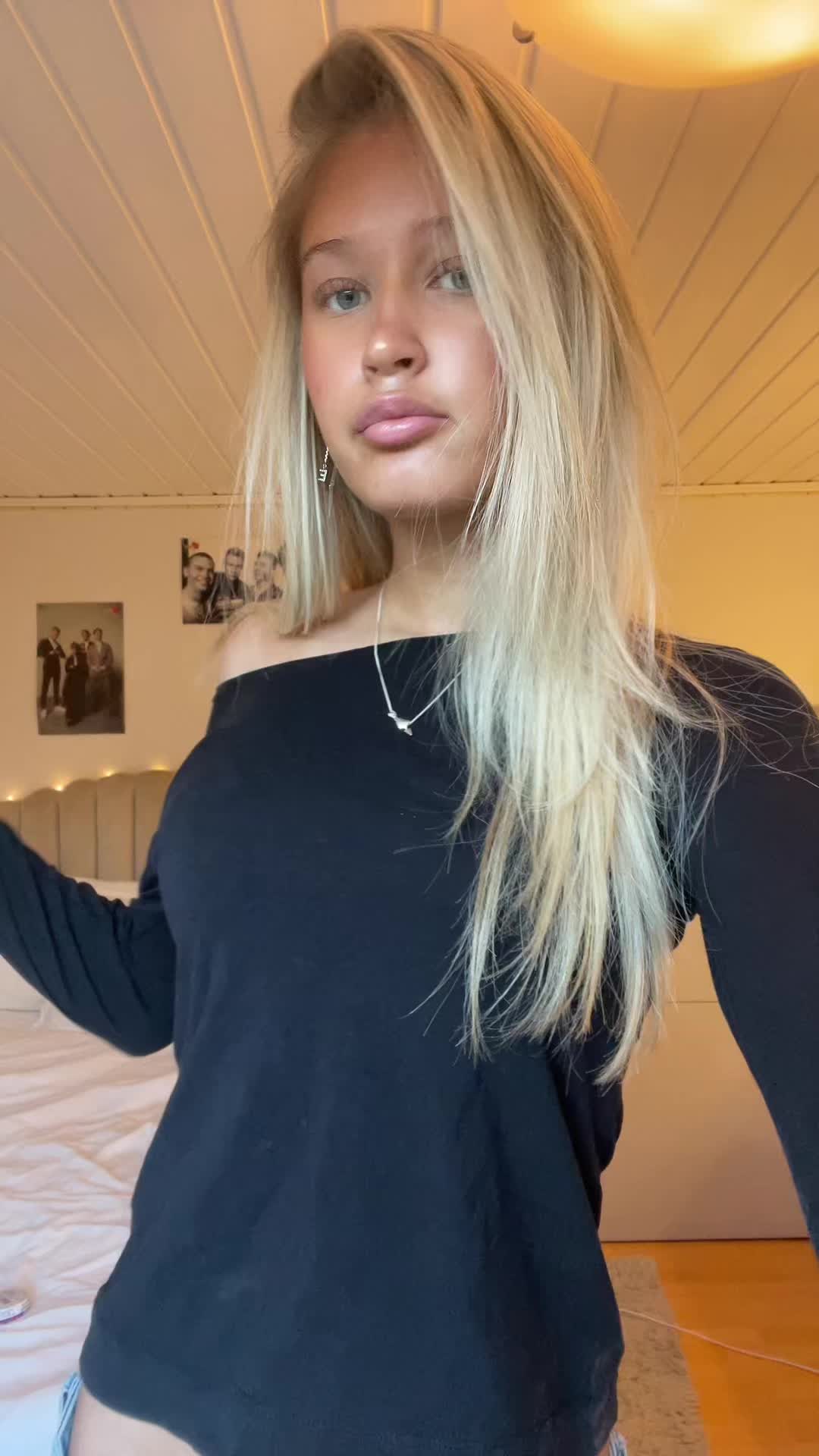 @Emsi Larsson👀
