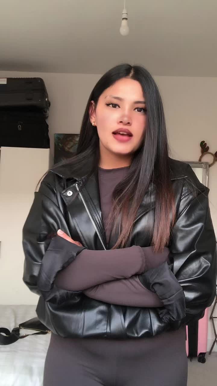 @shri_🖤