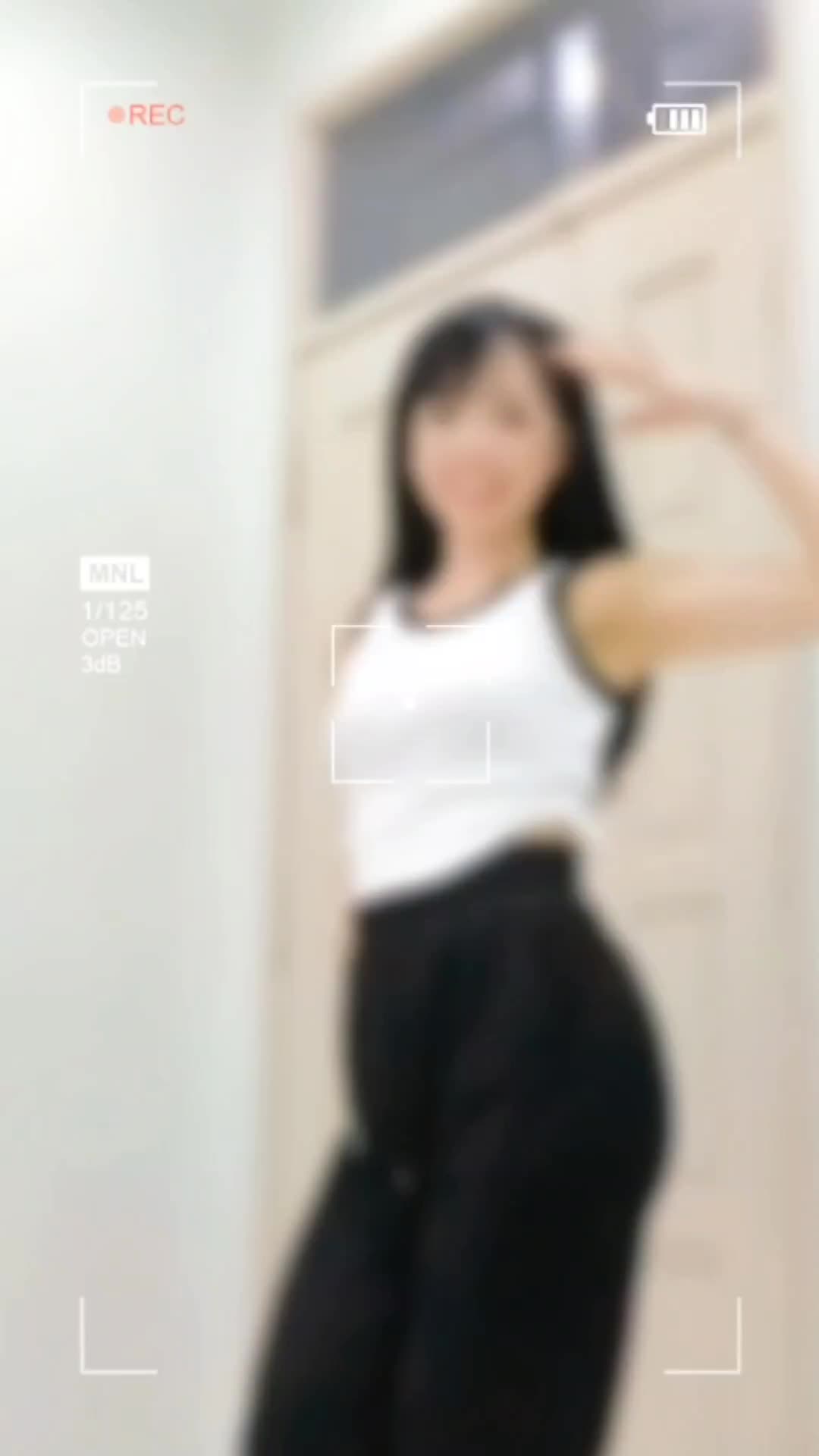 @GanVickyXinfang