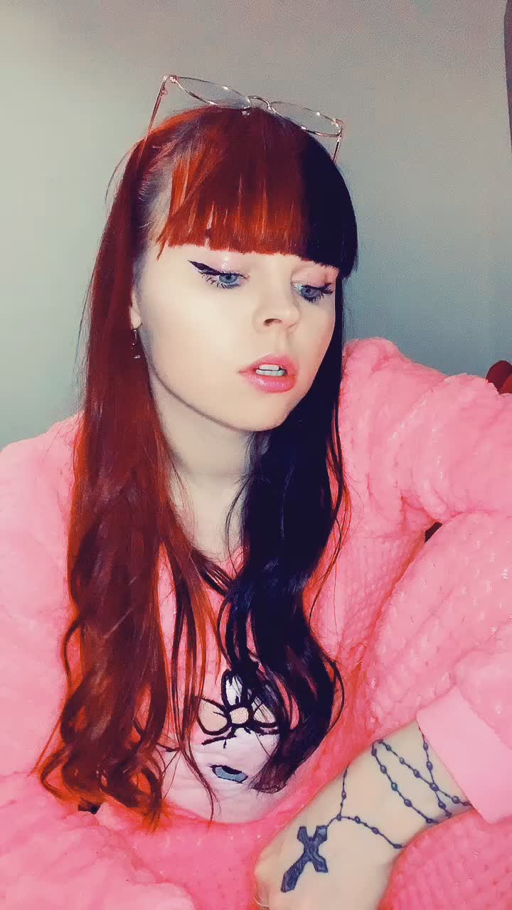 @🧸
